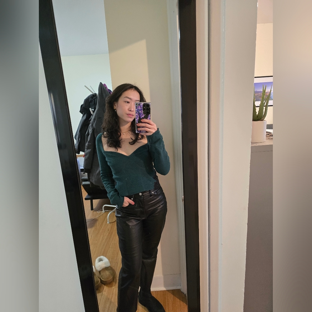 Express Modern Straight Super Hi-rise Faux Leather Pants (4)